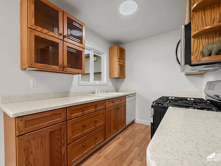 4207 Hayes St #A — Photo 13