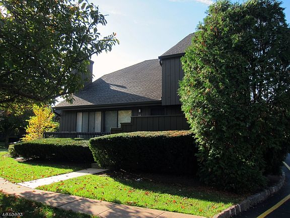 5th image of 208 Kingsberry Dr #208