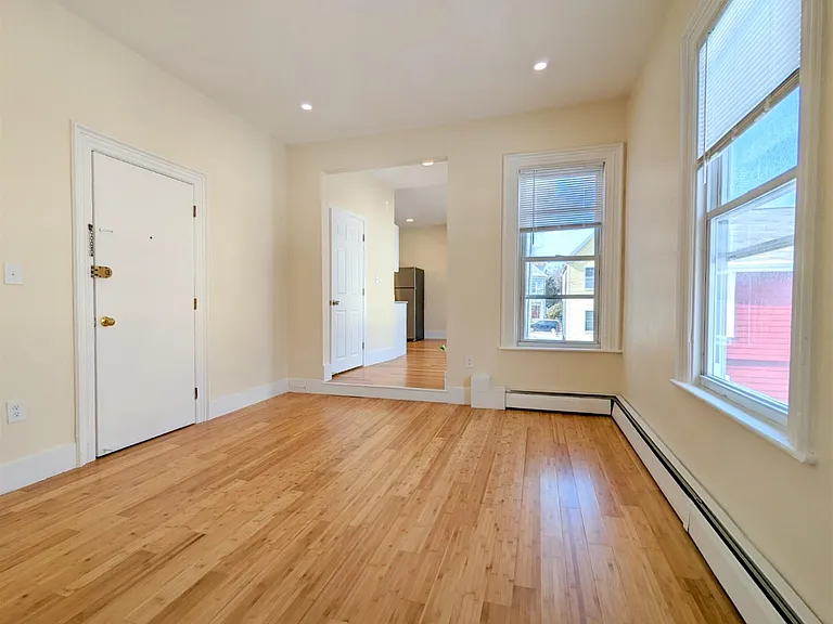 12 Cameron Ave #7 — Photo 15