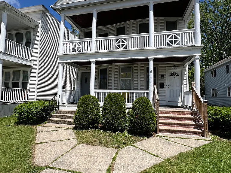 353 New Scotland Ave #2 — Photo 6
