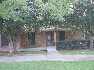 12610 Roy Rd, Brookside Village, TX 77581