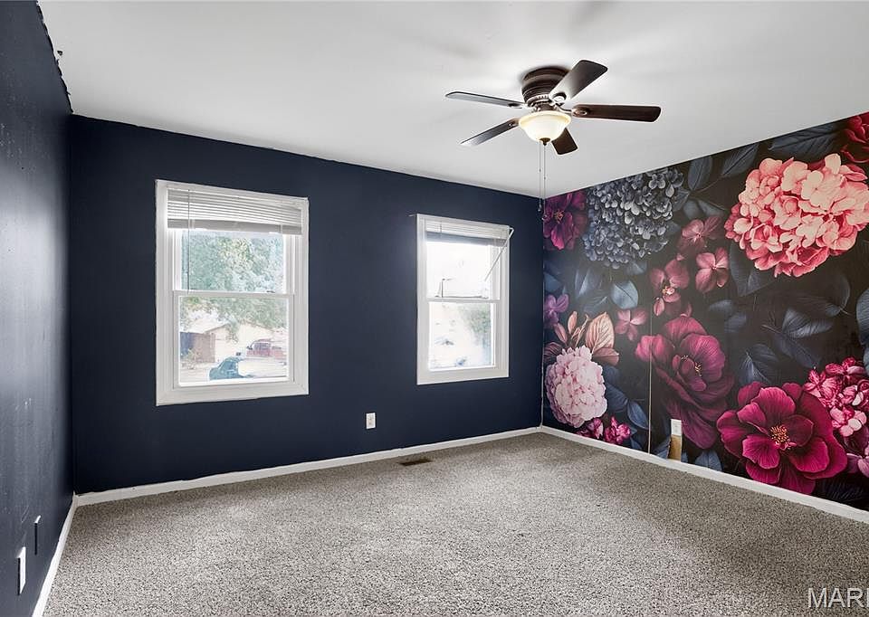 1st image of 715 Valencia Ave