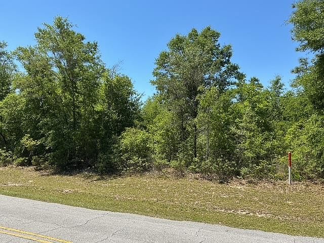 2nd image of Country Club Blvd