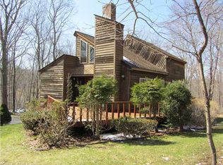 227 Jagger Ln, Hebron, CT 06248