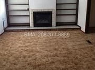 976 N Camelot Dr, Boise, ID 83704