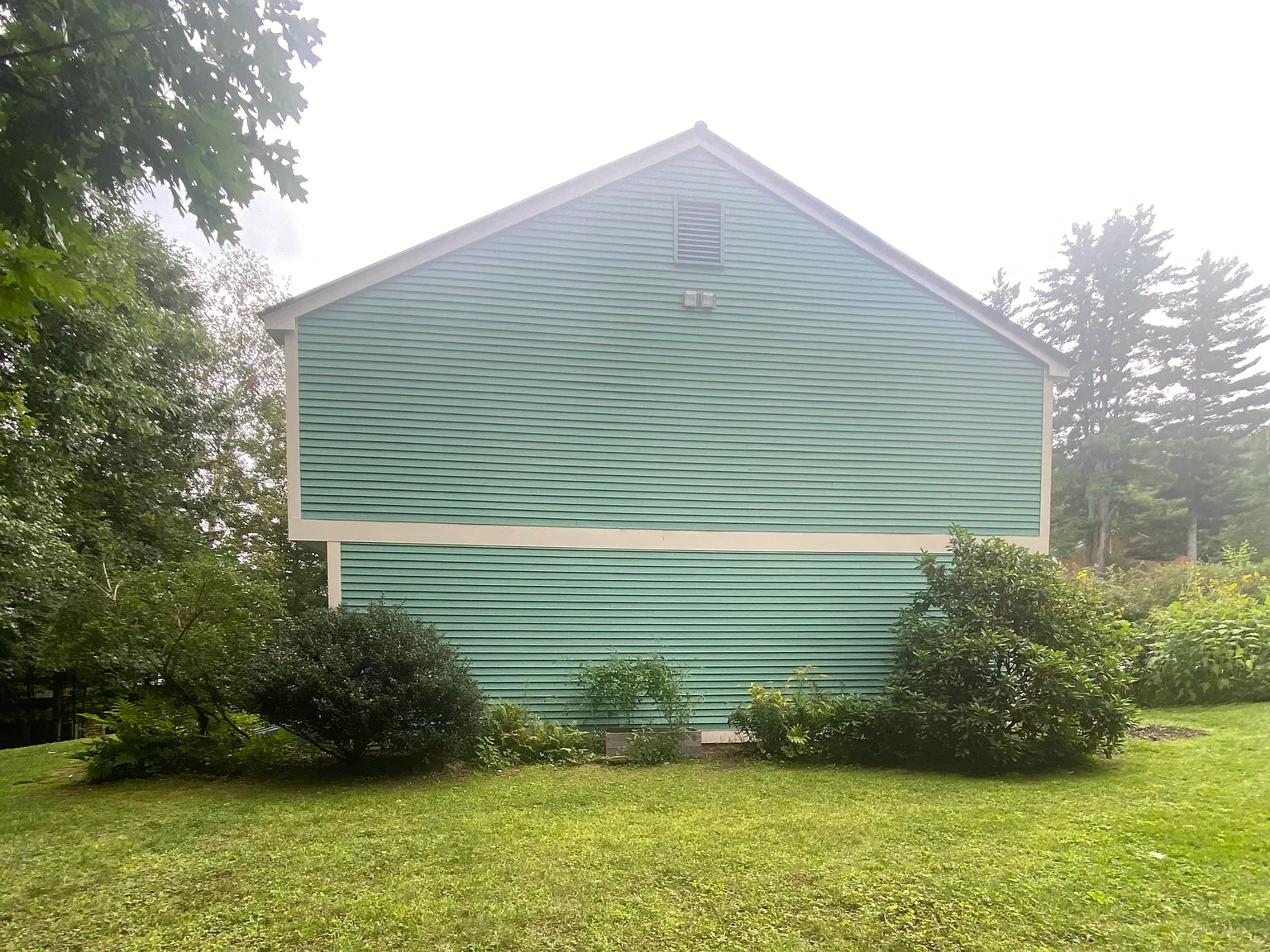 34 Marsten Ln — Photo 2