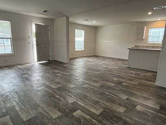 2nd image of 443 Dawn St #443