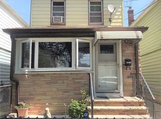 89-23 204th St, Hollis, NY 11423