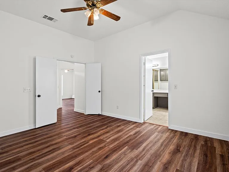 2907 Shotgun Ln — Photo 11