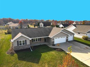 3186 Essen Rd, Green Bay, WI 54311