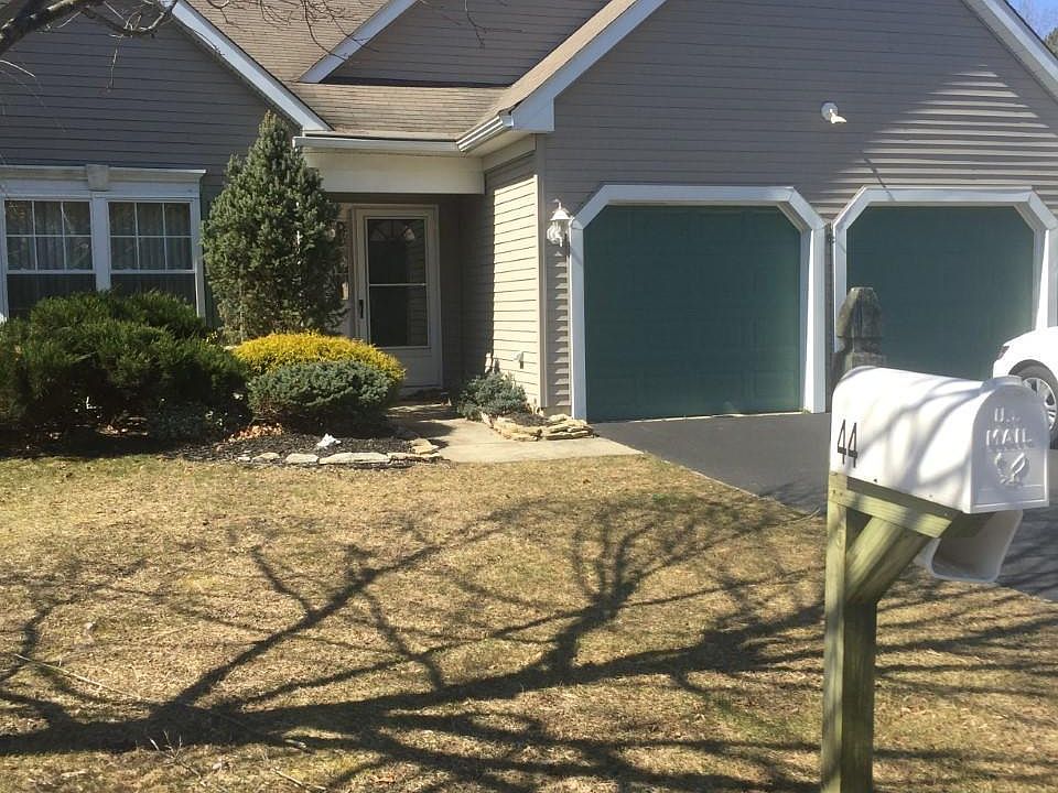 1st image of 44 Skyline Dr