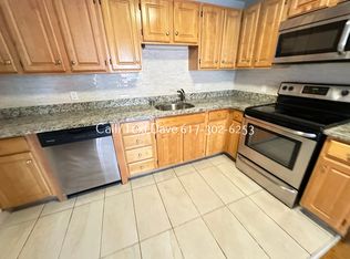 210 Babcock St #1, Brookline, MA 02446