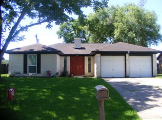 2315 Kingsway Dr, League City, TX 77573