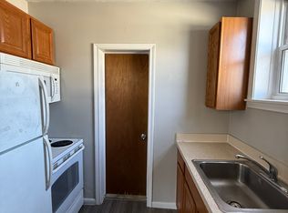 220 Glen Haven Rd APT A, New Haven, CT 06513