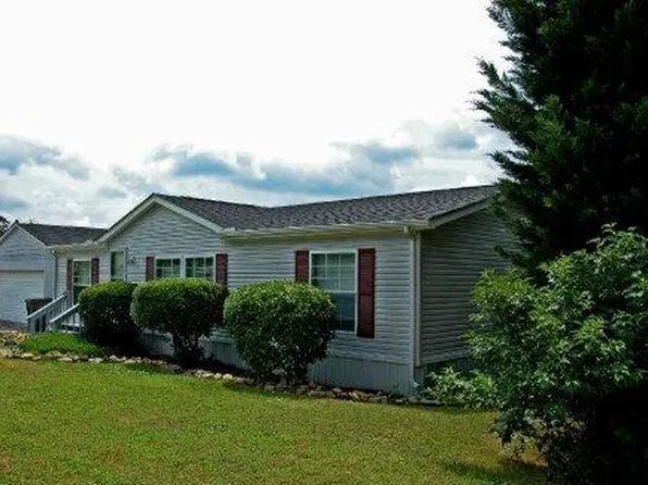 332 Winchester Dr, Walland, TN 37886