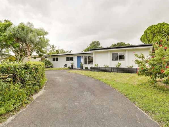 1321 NE 26th Ter, Pompano Beach, FL