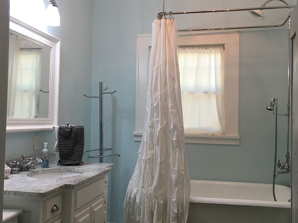 Downstairs bath