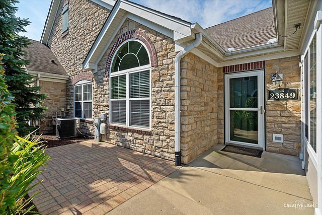 1st image of 23849 W Dayfield Dr