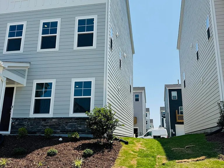 1759 Barrett Run Trl — Photo 3