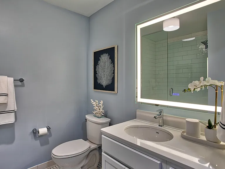 27 Atlantic Apartments — Photo 17