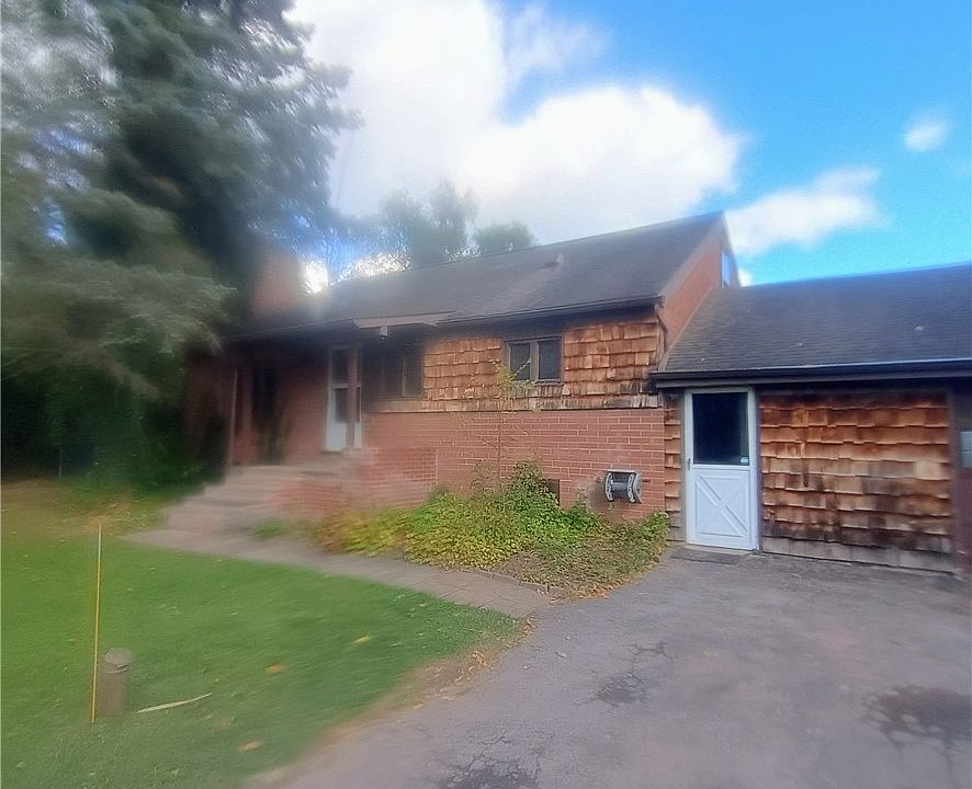 1st image of 5920 Bowman Rd
