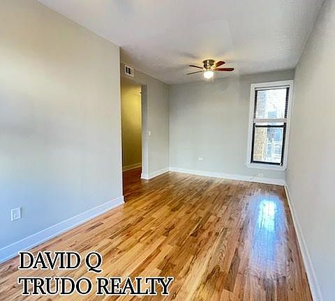 4th image of 635 W Oakdale Ave