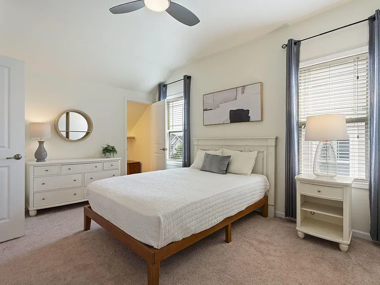 2081 Great Ridge Pkwy — Photo 28