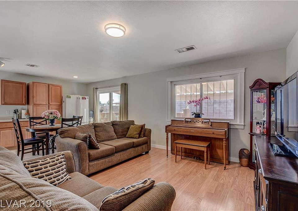1st image of 5143 Gregg Pl