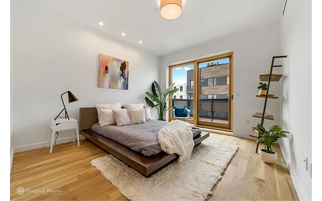 Sold by Douglas Elliman | media 18