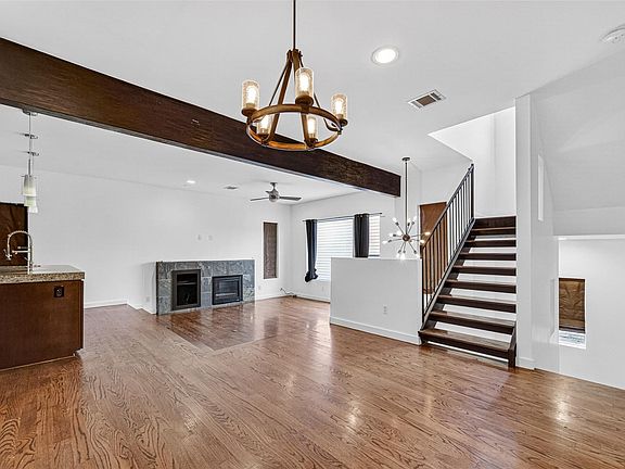 4th image of 1409 Laird St Unit B