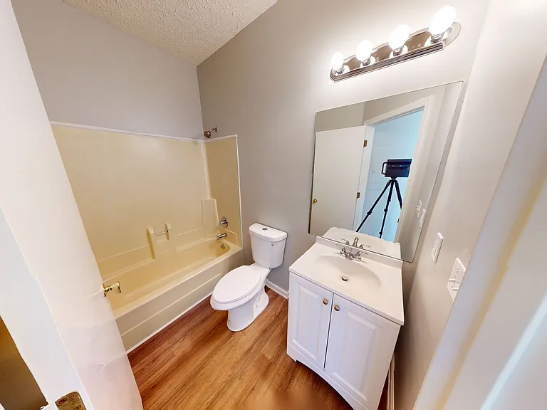 2108 Acklen Ave — Photo 25