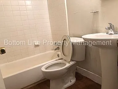 2732 Old Steele Creek Rd #3 — Photo 6