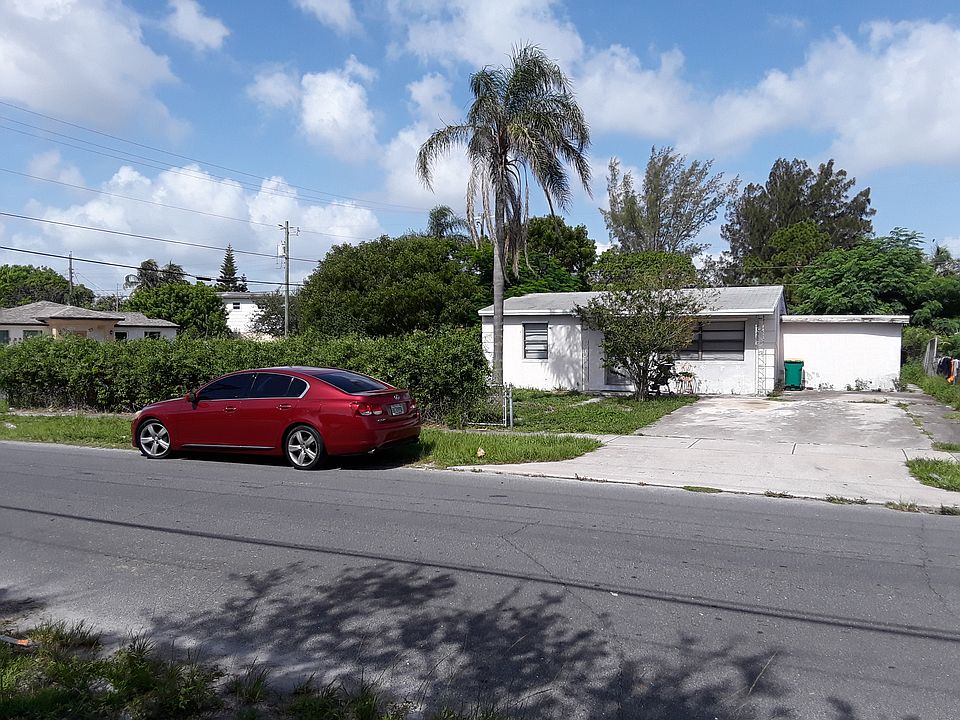 1st image of 1241 S East St