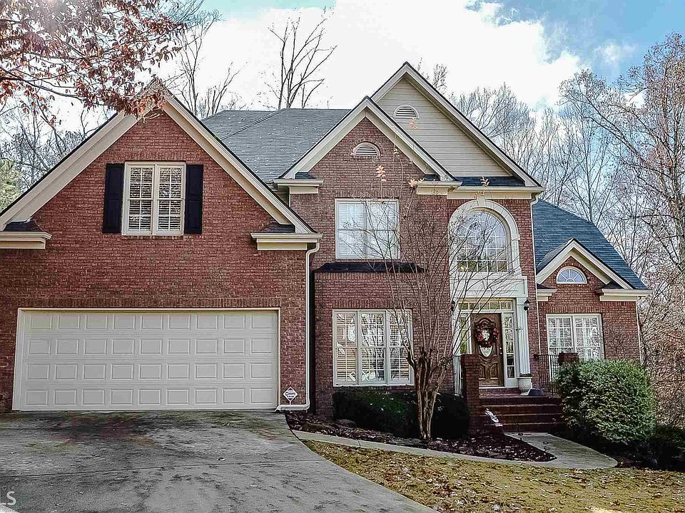 1st image of 2591 Wood Creek Ct