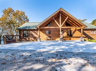 290 Hillcrest Rd, Eureka Springs, AR 72631