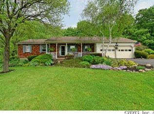 1970 Lee Mulroy Rd, Skaneateles, NY 13152