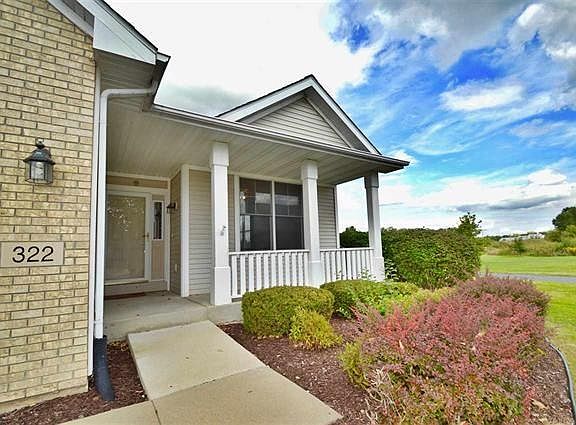 3rd image of 322 Armadale Way #0