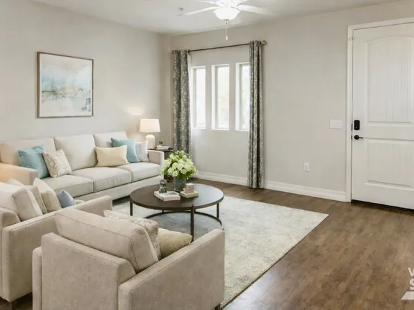 2821 S SKYLINE Drive #113, Mesa, AZ 85212