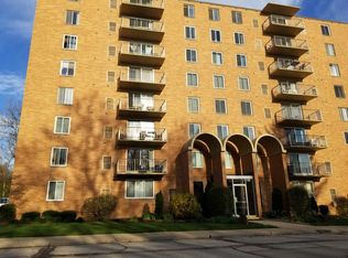 50 S Rocky River Dr APT G1, Berea, OH 44017