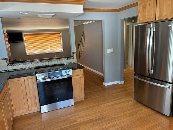 Open kitchen