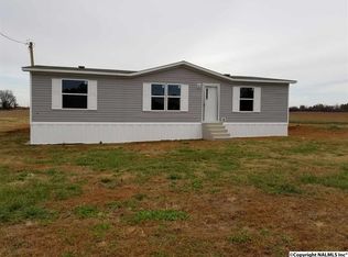 514 Sunset Pl, Hillsboro, AL 35643