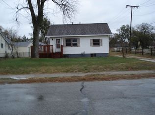 205 W Culver Rd, Knox, IN 46534