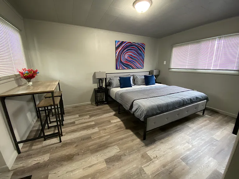 204 Perthshire Dr #3 — Photo 2