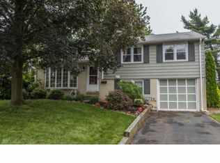 1360 Green Rd, Abington, PA 19001