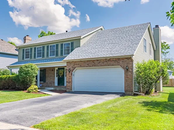 75 Briarcliff Rd, Montgomery, IL 60538