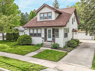 110 E Randall St, Appleton, WI 54911