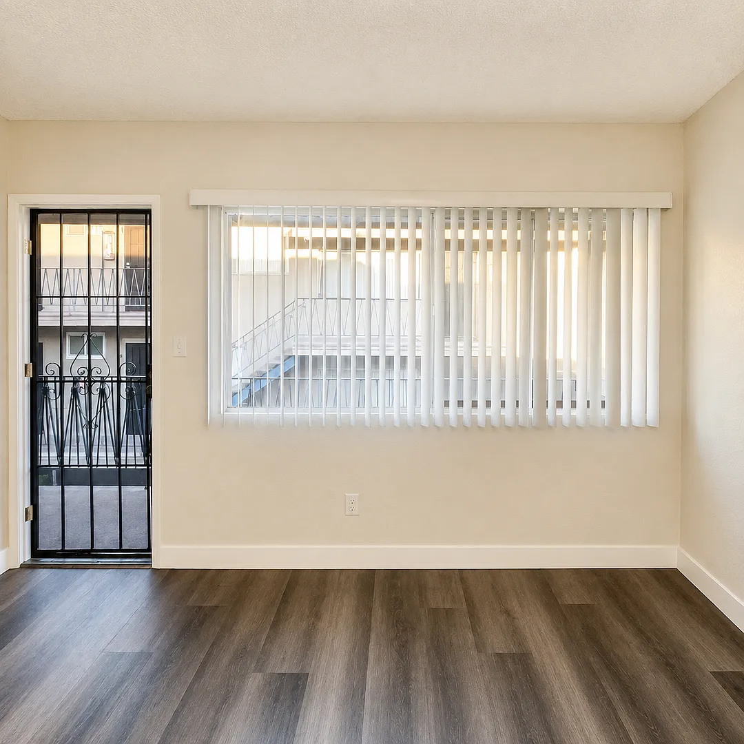 821 Glenway Drive — Photo 4