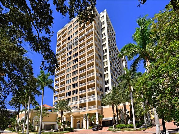 2nd image of 35 WATERGATE DRIVE #1506