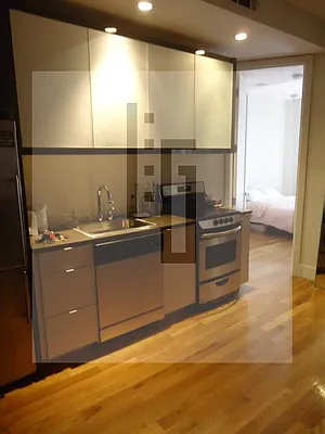 Rented by Loom Group | media 48