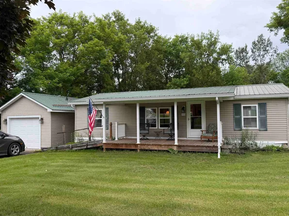 113 North St, Madrid, NY 13660